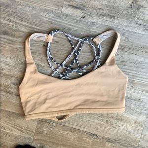 Lululemon Free to be wild bra size 4 light yellow